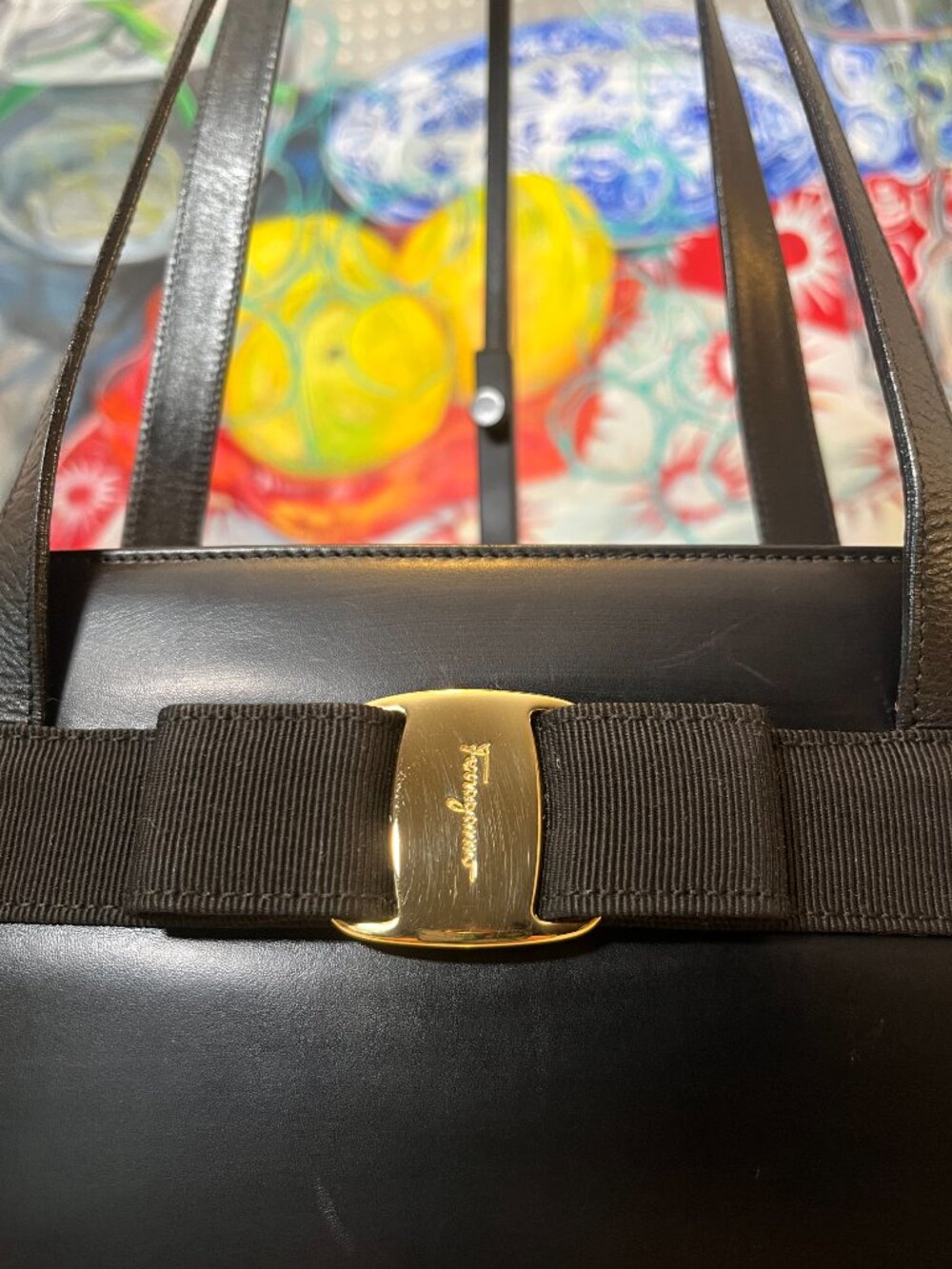 Salvatore Ferragamo Vintage Vara Bow Black Leather Shoulder Bag Code BC216676 - Picture 2 of 15